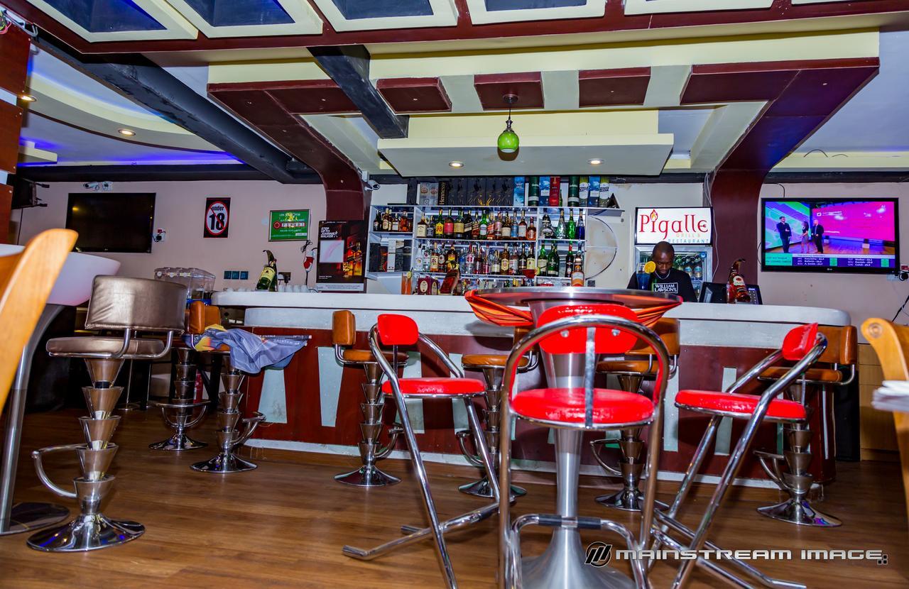 Enkare Hotel Nairobi Bagian luar foto