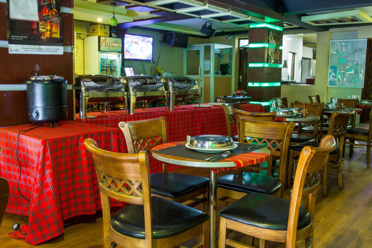 Enkare Hotel Nairobi Bagian luar foto