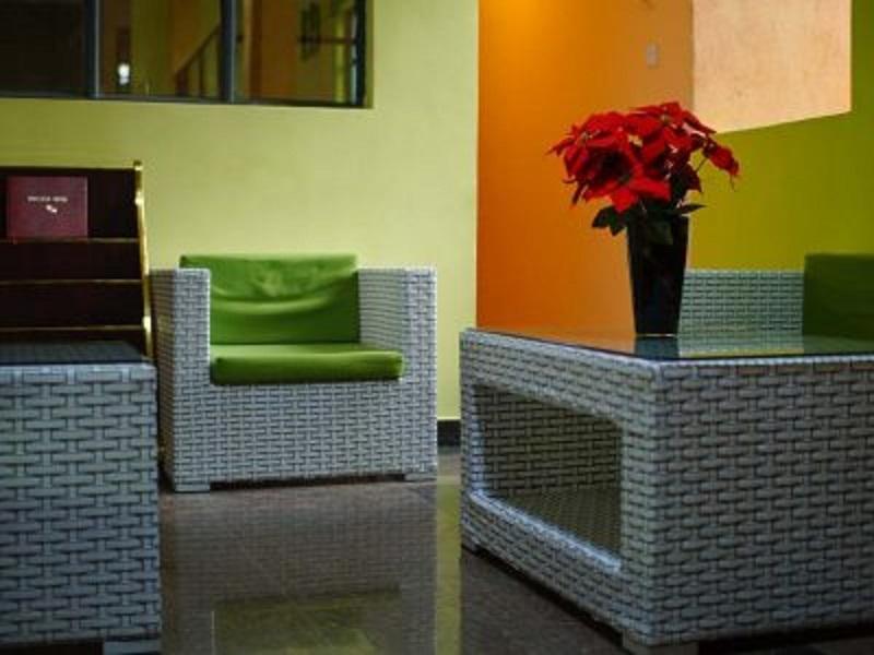 Enkare Hotel Nairobi Bagian luar foto